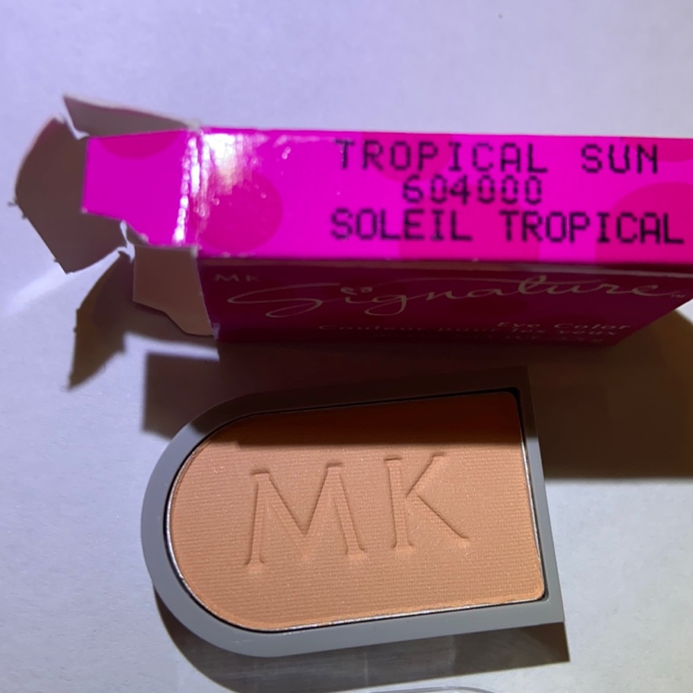 NIB Tropical Sun eyeshadow